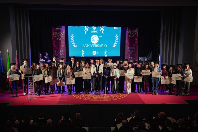 Image - L’Università cerca laureati di 25 e 50 anni fa